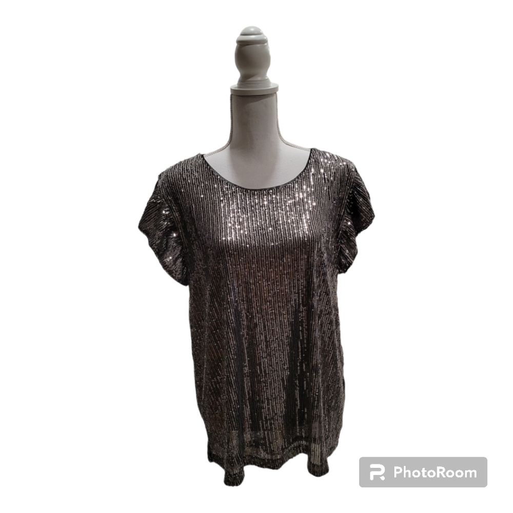 NWT Kismet Sequined Top